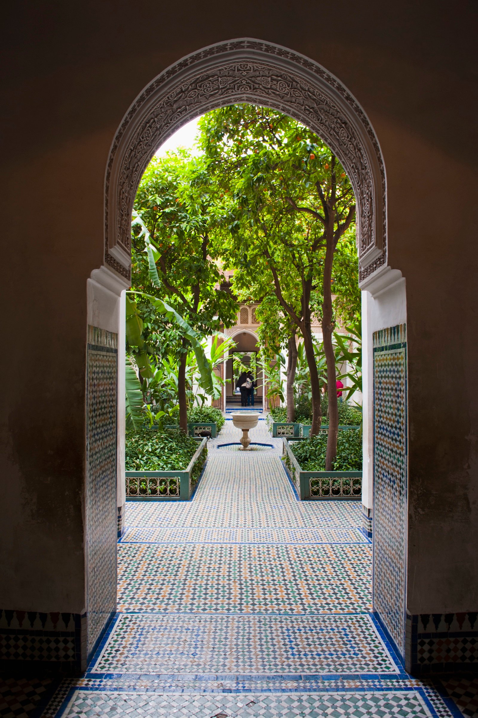Jardin et architecture du palais Bahia à Marrakech